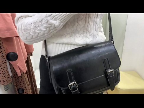 ❤️ Javna masturbacija mlade kučke FeralBerry sa dildom u sobi za provjeru Jebeni video na bs.kenhdammy.top ☑